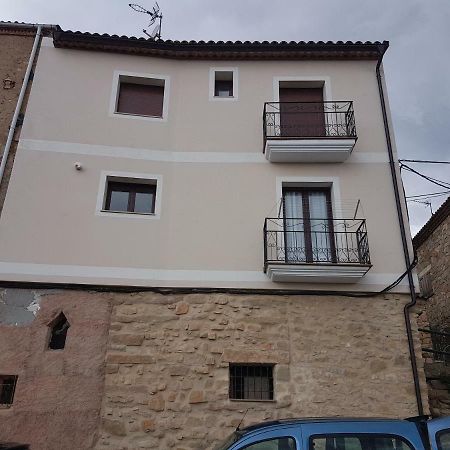 Cal Antonio Villa Tudela del Segre Luaran gambar